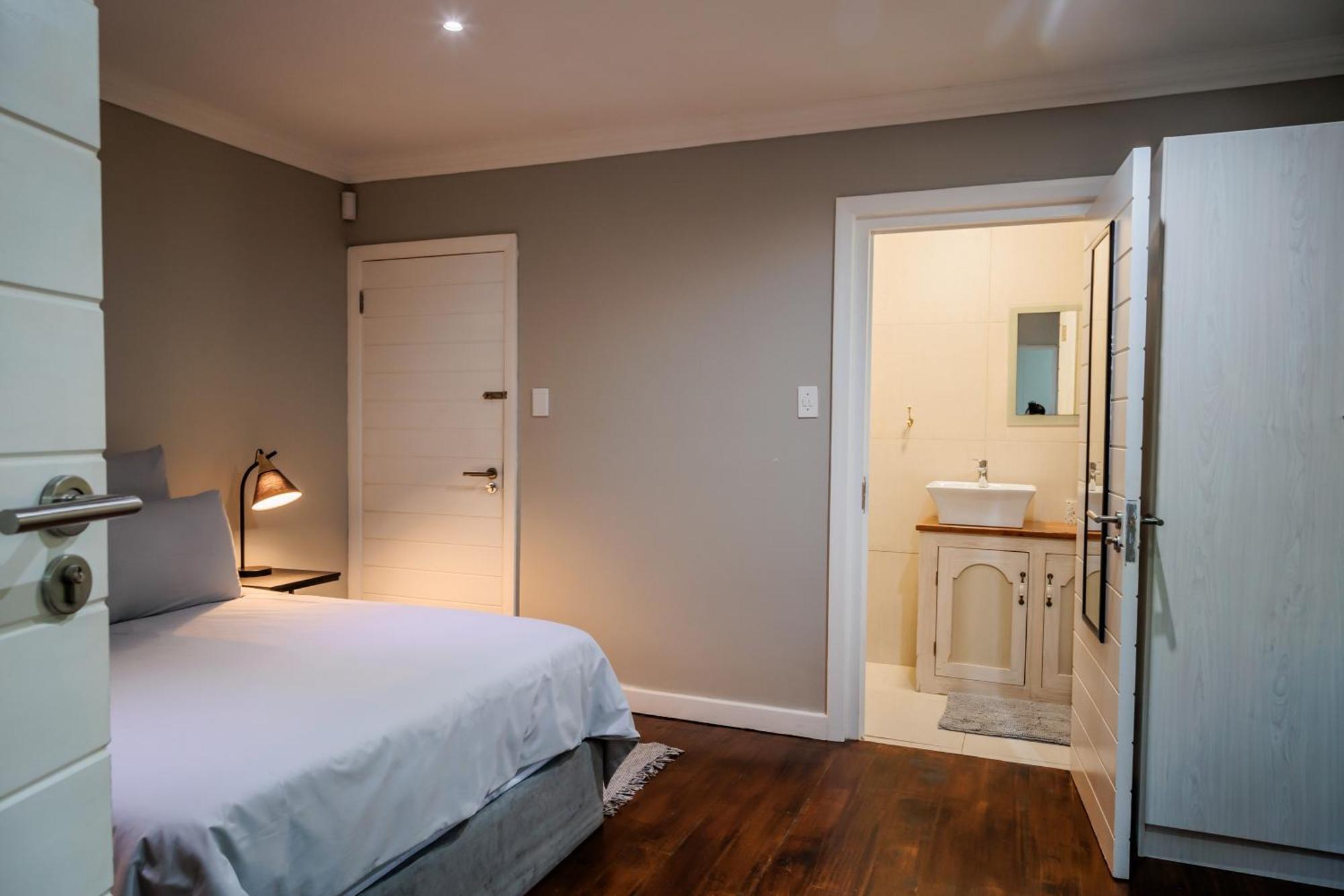 Marilyn'S Rooms Свелендам Стая снимка
